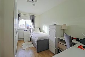 Bedroom 5- click for photo gallery